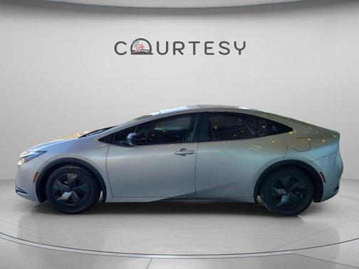 CUTTING EDGE 2023 Toyota Prius Limited