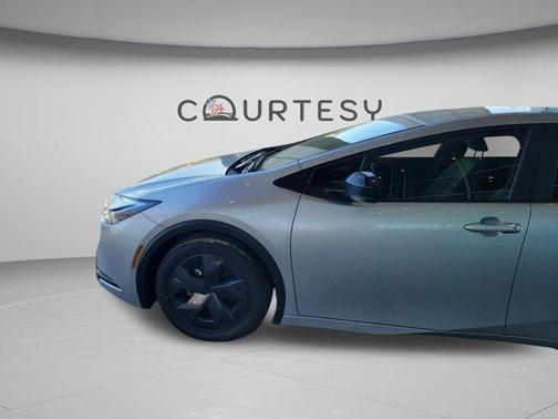 CUTTING EDGE 2023 Toyota Prius Limited