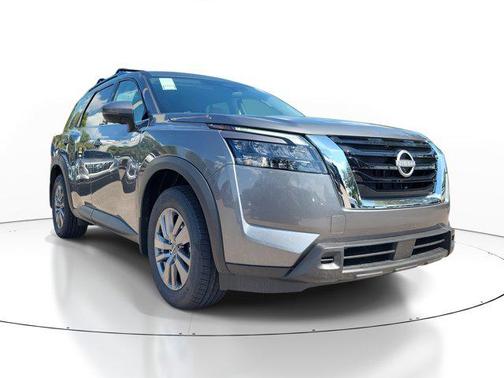 2025 Nissan Pathfinder SV FWD