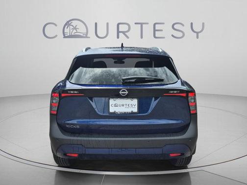 Deep Blue Pearl 2026 Nissan Kicks SV