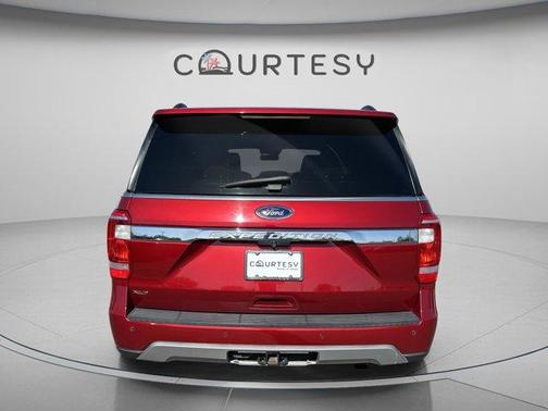 Ruby Red Metallic 2018 Ford Expedition XLT