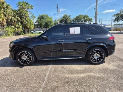 Black 2023 Mercedes-Benz GLE 450 4MATIC