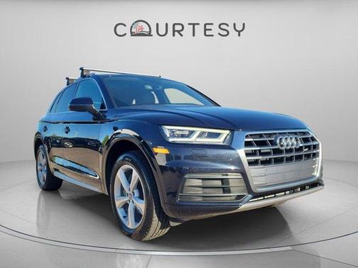 2020 Audi Q5 40 Premium Plus