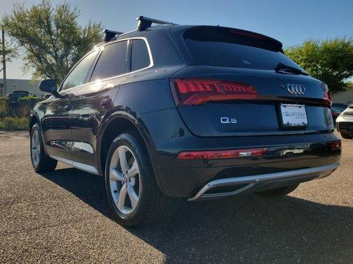 2020 Audi Q5 40 Premium Plus