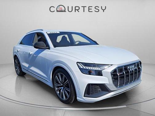 2022 Audi SQ8 4.0T quattro Premium Plus