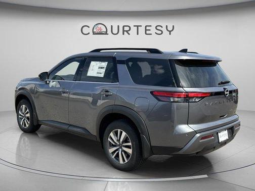 Gun Metallic 2026 Nissan Pathfinder SL