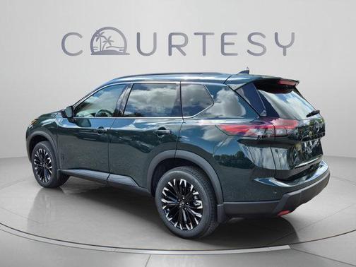 Obsidian Green 2026 Nissan Rogue Dark Armor