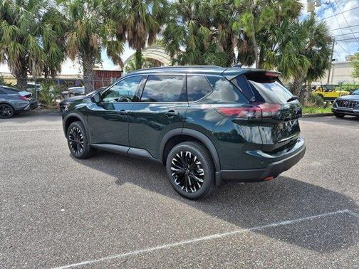 Obsidian Green 2026 Nissan Rogue Dark Armor