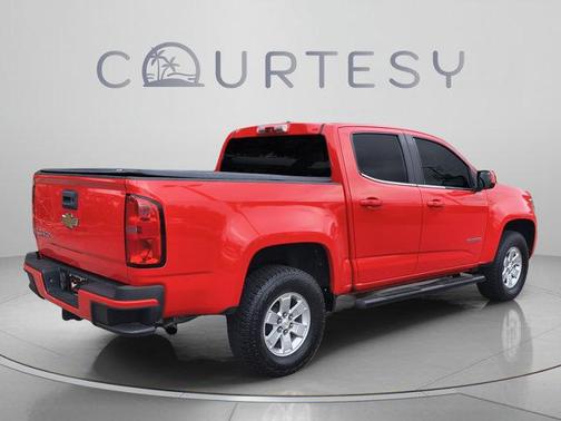 Red 2017 Chevrolet Colorado WT