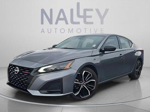 Gun Metallic 2023 Nissan Altima 2.5 SR