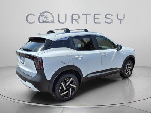 Fresh Powder 2026 Nissan Kicks SV
