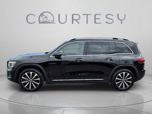 Midnight Black 2023 Mercedes-Benz GLB 250 Base