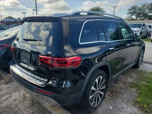 Midnight Black 2023 Mercedes-Benz GLB 250 Base