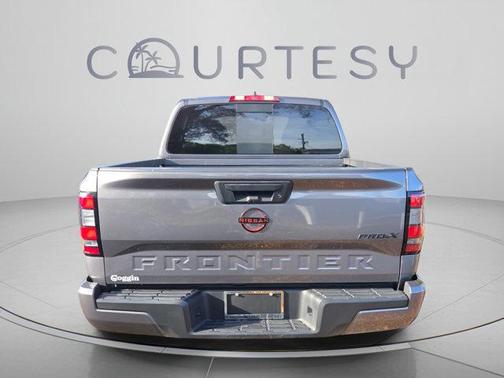 Gun Metallic 2024 Nissan Frontier PRO-X