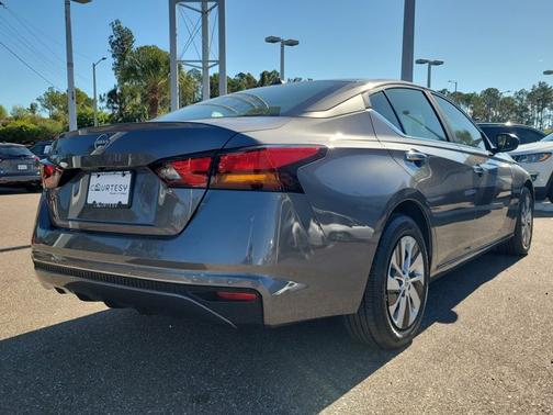 2025 Nissan Altima S