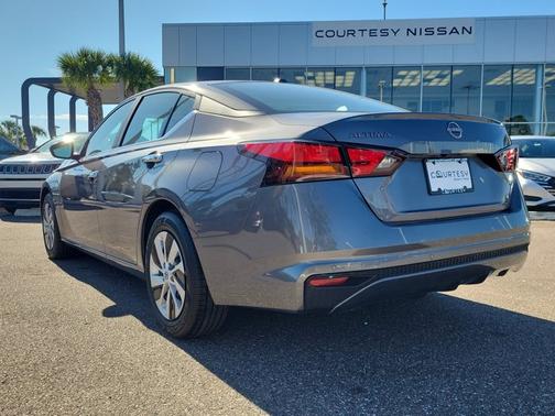 2025 Nissan Altima S