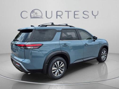 Baltic Teal 2026 Nissan Pathfinder SL