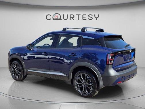 Deep Blue Pearl 2025 Nissan Kicks SR