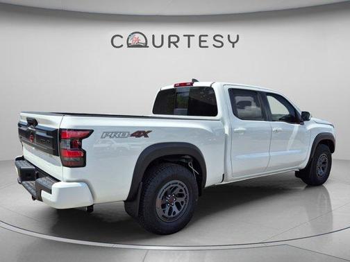 Glacier White 2026 Nissan Frontier PRO-4X