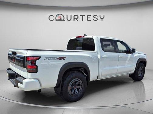 Glacier White 2026 Nissan Frontier PRO-4X
