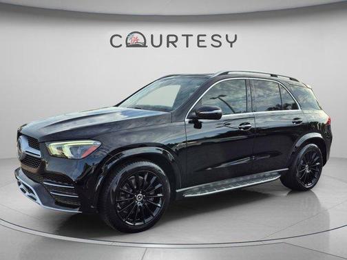 Black 2022 Mercedes-Benz GLE 450 4MATIC