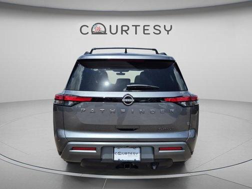 Gun Metallic 2026 Nissan Pathfinder Platinum