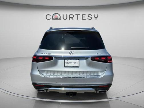 Cirrus Silver Metallic 2024 Mercedes-Benz GLS 450 4MATIC