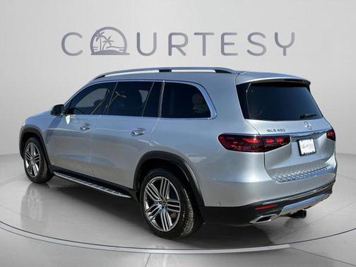 Cirrus Silver Metallic 2024 Mercedes-Benz GLS 450 4MATIC
