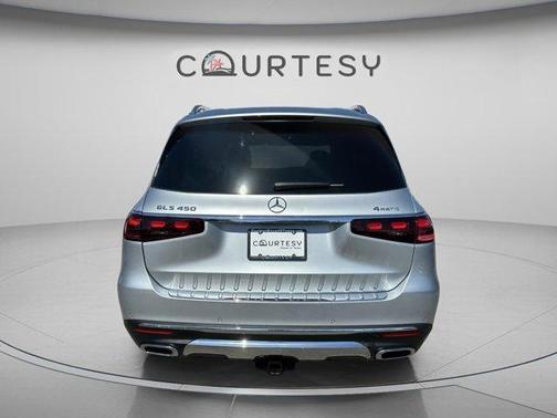 Cirrus Silver Metallic 2024 Mercedes-Benz GLS 450 4MATIC