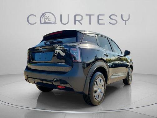 Super Black 2026 Nissan Kicks S