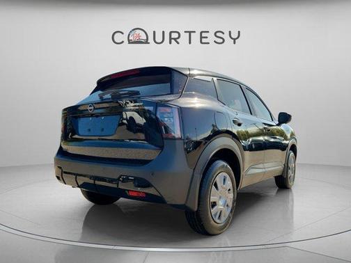 Super Black 2026 Nissan Kicks S