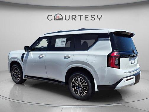 Aspen White Tricoat 2026 Nissan Armada SL