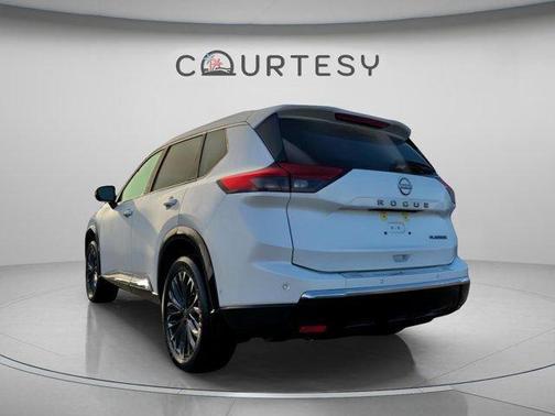 2024 Nissan Rogue Platinum