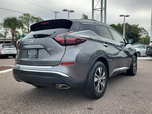 2022 Nissan Murano SV