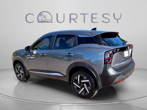 Gun Metallic 2026 Nissan Kicks SV