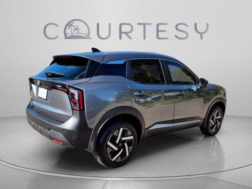 Gun Metallic 2026 Nissan Kicks SV