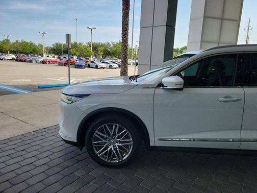 2022 Acura MDX Advance Package
