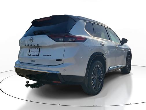 2024 Nissan Rogue Platinum