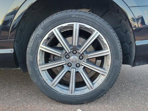 2019 Audi Q7 45 SE Premium Plus