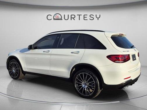 Polar White 2022 Mercedes-Benz GLC 300 Base