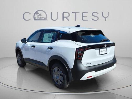 Fresh Powder 2027 Nissan Kicks S