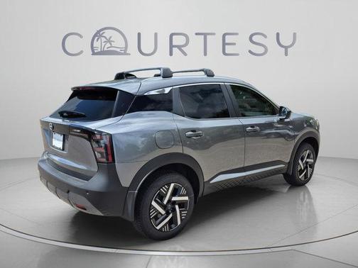 Gun Metallic 2026 Nissan Kicks SV