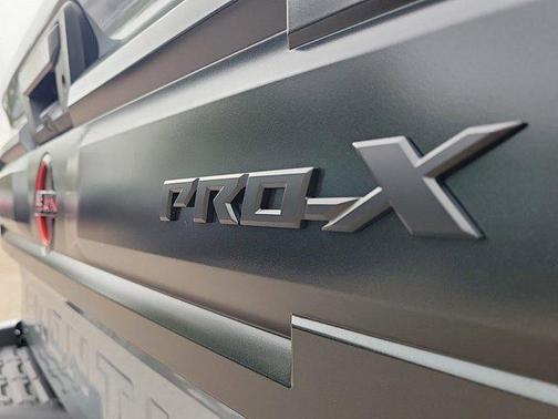 2025 Nissan Frontier PRO-X