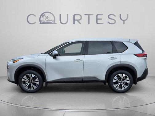 Brilliant Silver Metallic 2021 Nissan Rogue SV