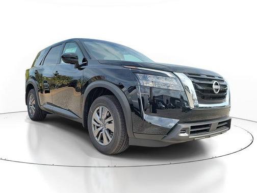 2025 Nissan Pathfinder S FWD