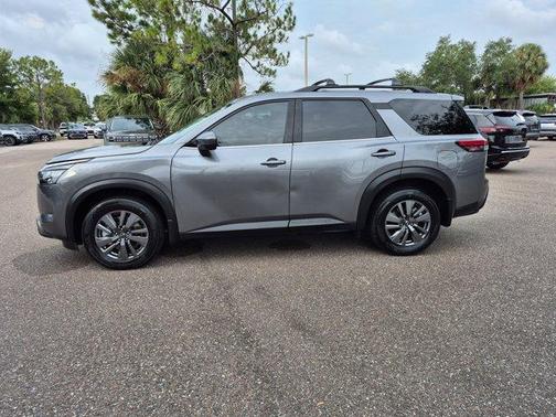 Gun Metallic 2024 Nissan Pathfinder SV