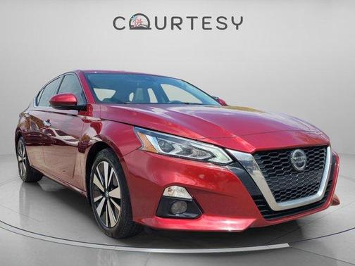 2022 Nissan Altima 2.5 SL