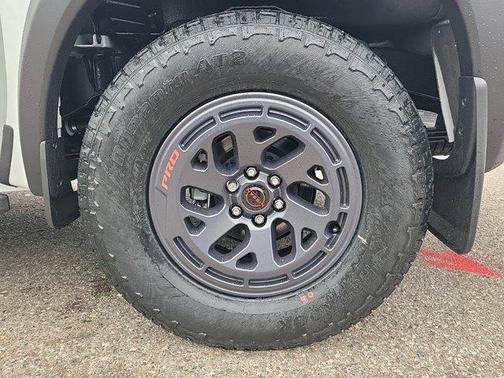 2025 Nissan Frontier PRO-X