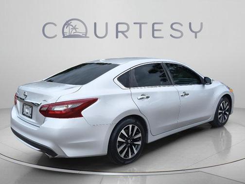 Brilliant Silver 2018 Nissan Altima 2.5 SL