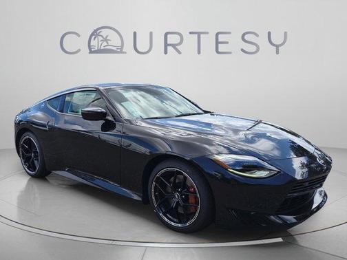 Black Diamond Pearl 2027 Nissan Z Performance